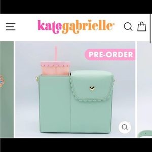 TikTok Viral Kate Gabrielle Ella Bag